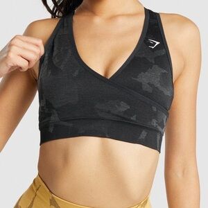 Gymshark Adapt Black Camo Seamless Sports Bra Cross Back Size Small Athletic Gym